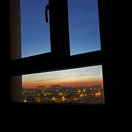 Chambre Artistique En Colocation Entre Disneyland Et Paris Neuilly-sur-Marne Ngoại thất bức ảnh